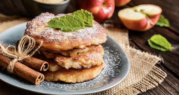 This Apple Pancake Recipe Has All The Flavors To *Fall* In Love With