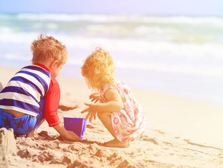 How to Get Sand Off Your Child’s Skin After A Beach Day