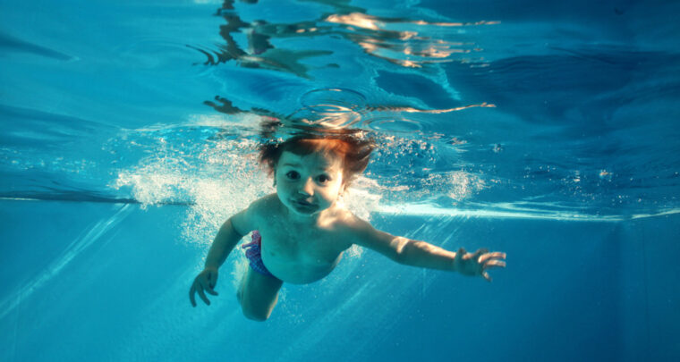 Here’s How To Teach Your Baby To Swim Without Lessons