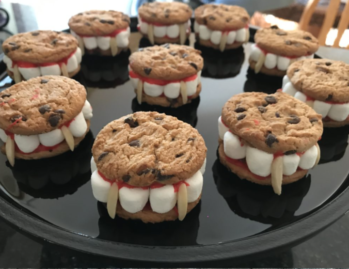 These Halloween Treats For Your Little Goblins Are Ready In Minutes