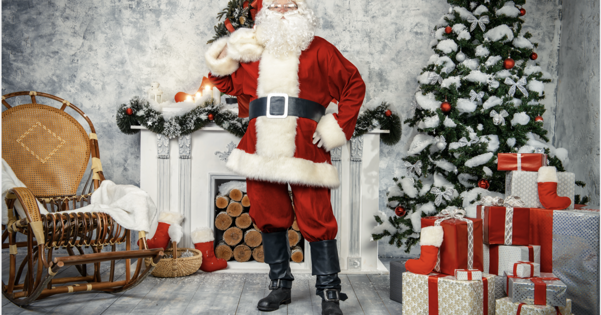 How Tall Is Santa Claus? He’s Not As Short As