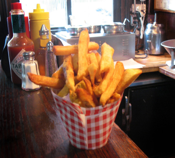 Pommes Frites in NYC Will Make You Fall In Love With French Fries All Over Again